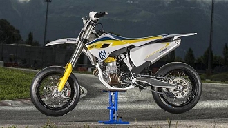 FS450 Supermoto